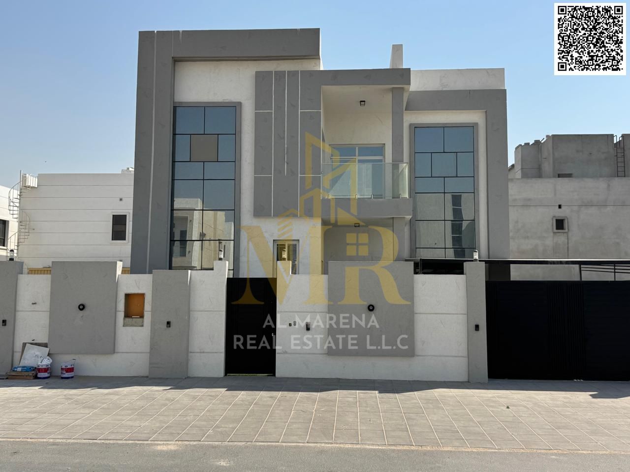 Own your dream villa and invest in a luxurious villa in the heart of Al-Amrah, at a price inclusive of all fees.