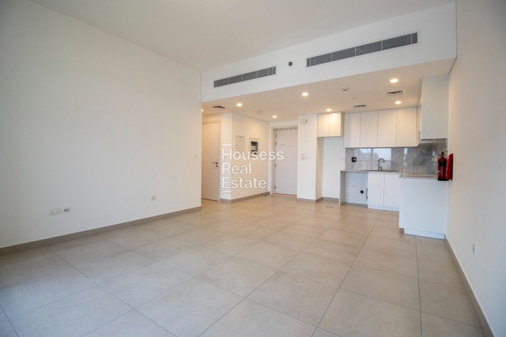 Best Building in MJL Open views Quiet location