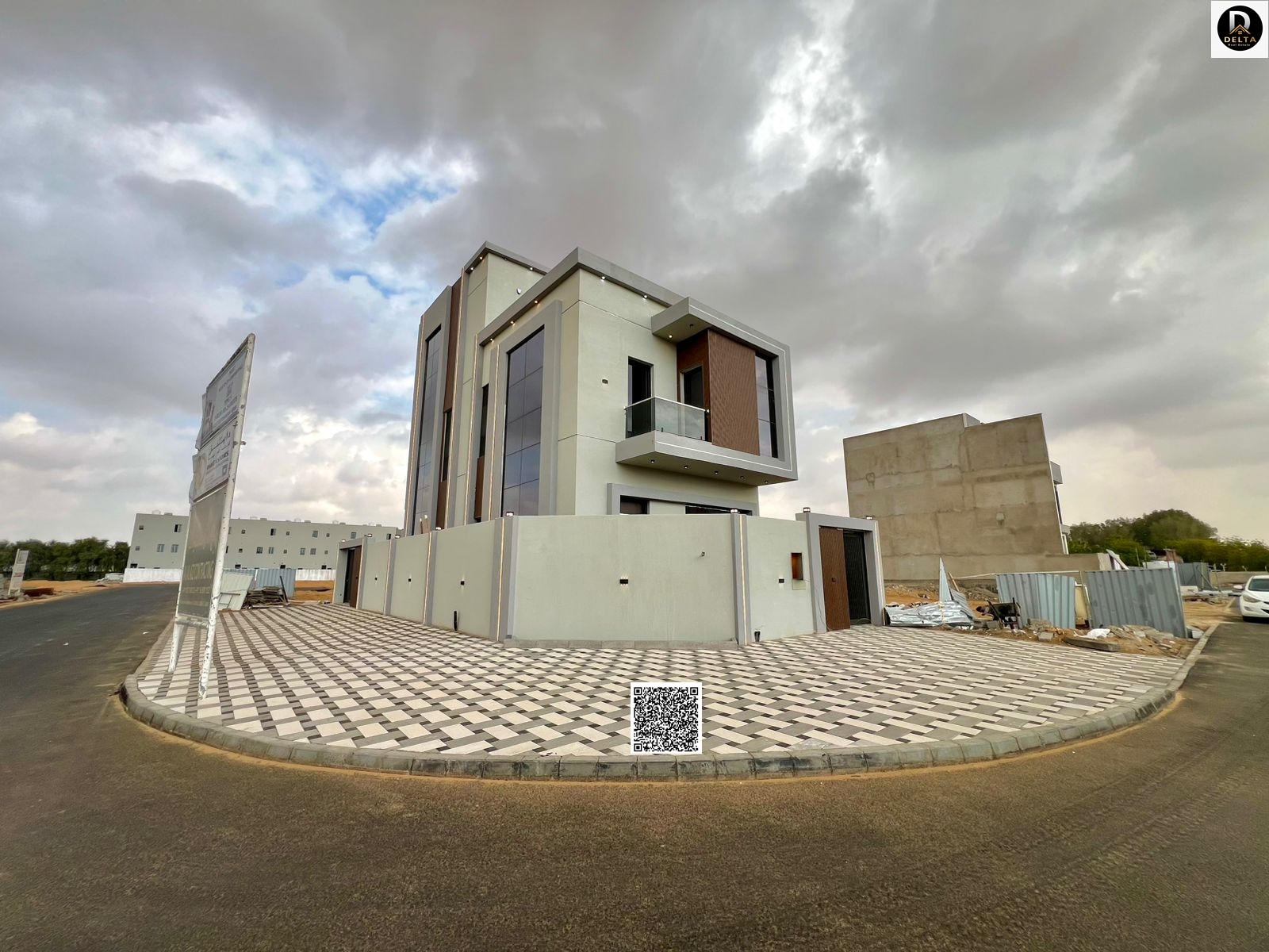 Own a corner villa with a low down payment - ideal location behind services, close to the mosque - freehold ownership for all nationalities