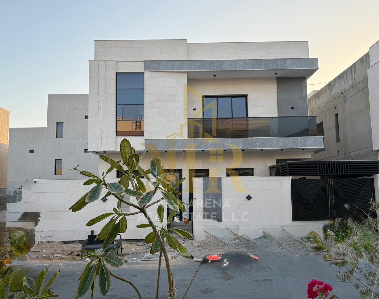 Luxury Villa for Sale in Al Zahya | 6 Master Bedrooms | Two Floors + Roof | All Utilities Included