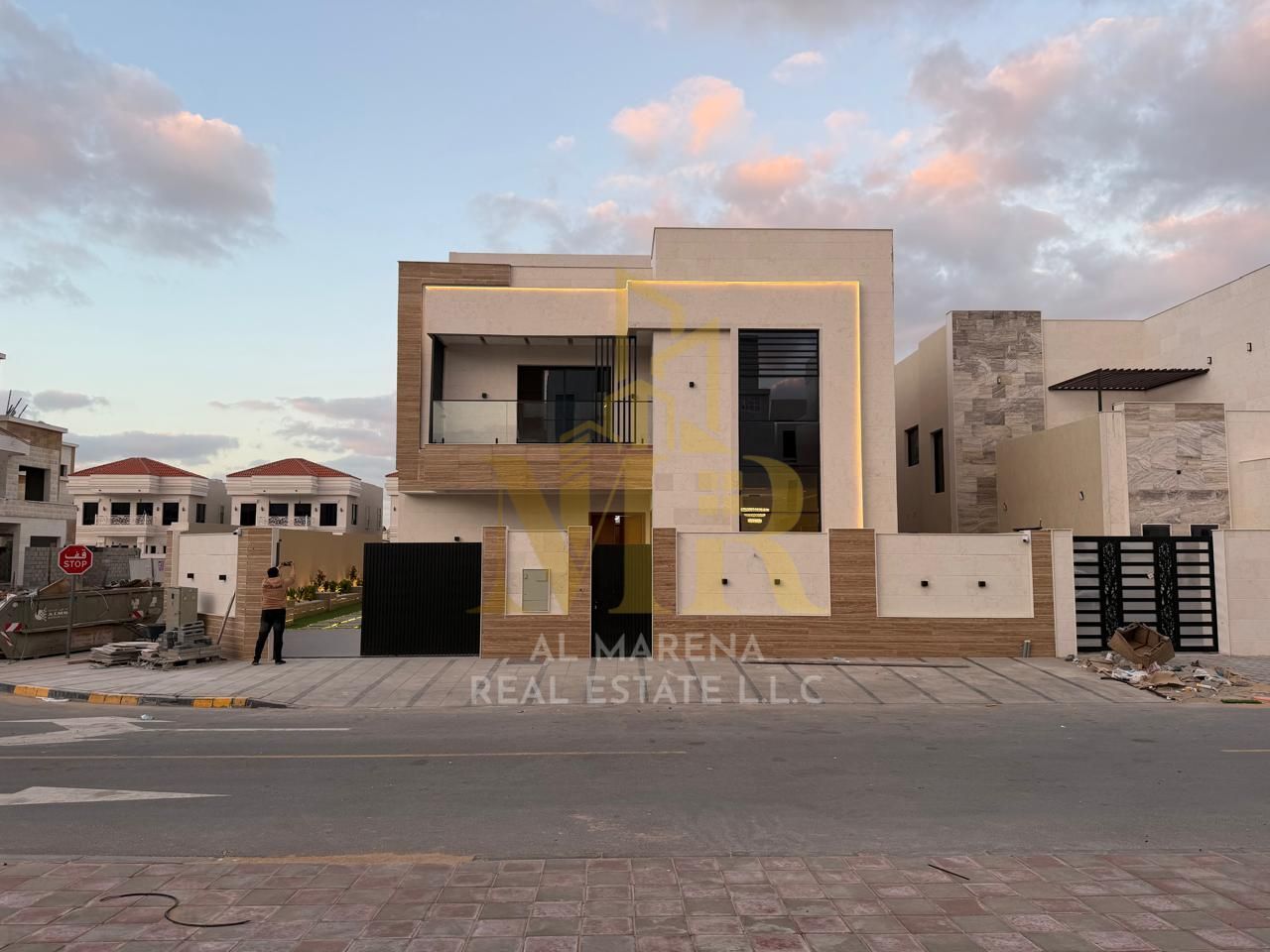 Luxury Corner Villa for Sale in Al Zahya | Two Floors + Roof | 5 Master Bedrooms | Large Yard | Price Includes Registration Fees