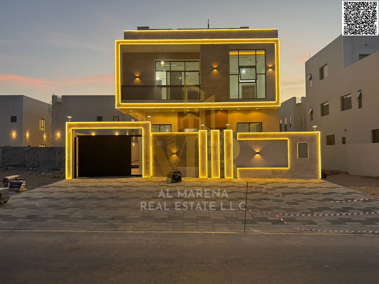 Two-story villa with a roof in Al-Haliyo – 7 master bedrooms, all-inclusive price, freehold ownership