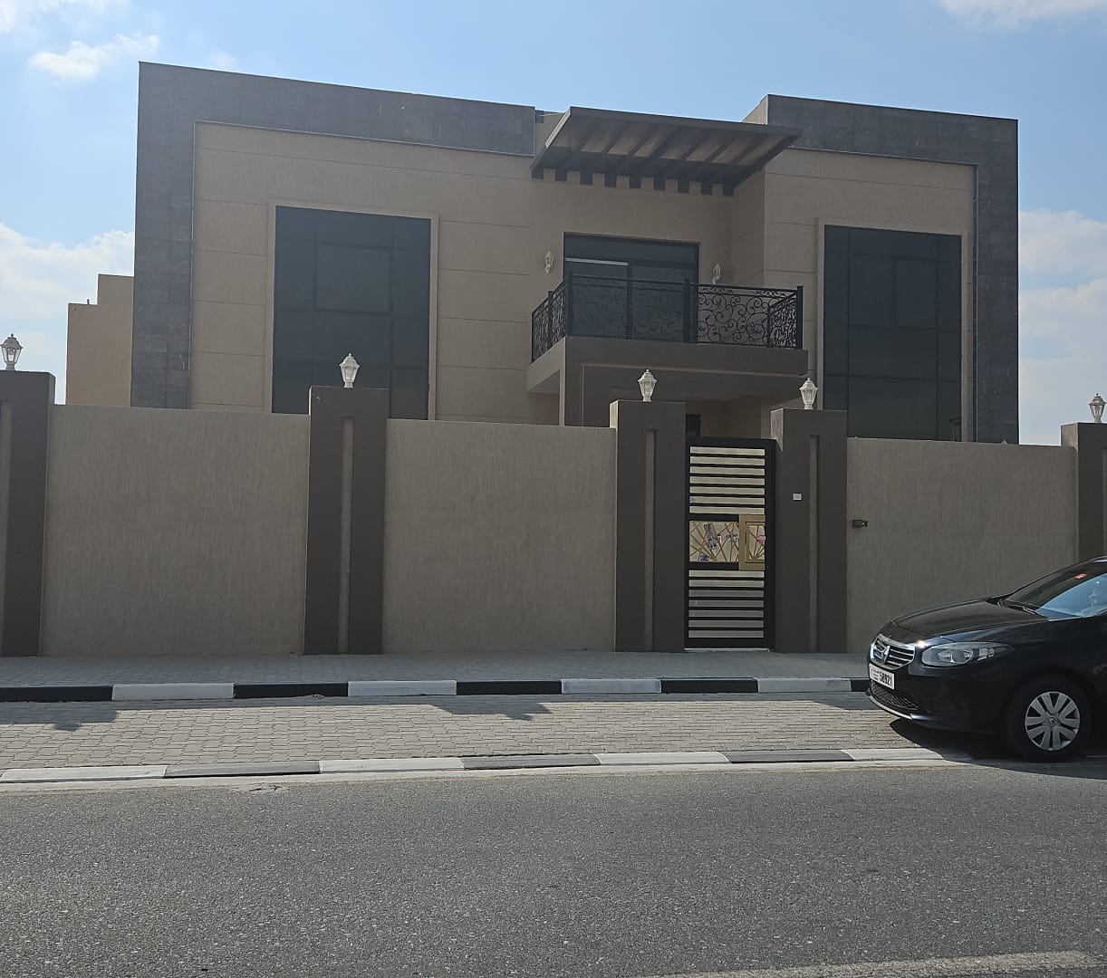Villa for sale in Al Hooshi Sharjah