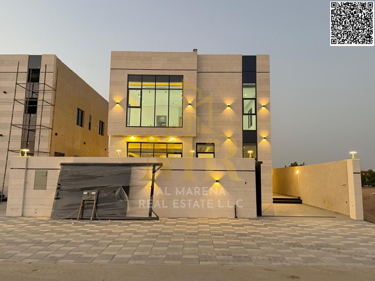 Luxury villa for sale in Al-Haliyo 2 near the mosque – 4 master bedrooms with private pool, price includes fees