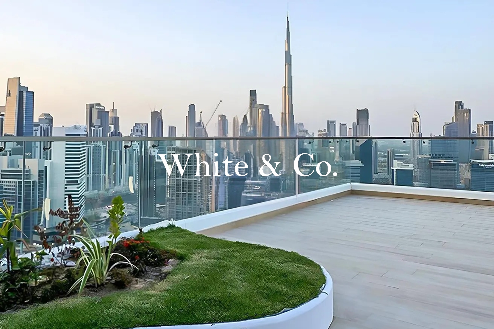 Business Bay | Bills Included | Metro | Canal View