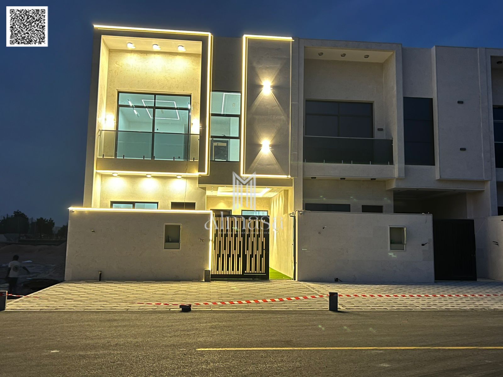 A bargain price including fees, luxurious finishing, and a prime location! For sale: a villa in Ajman, freehold ownership, with registration fees inc