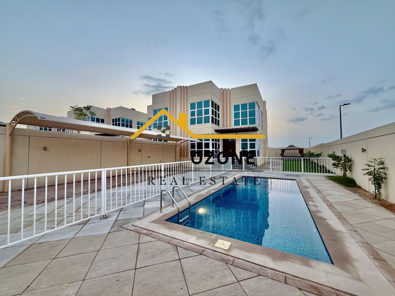 Adorable unit with private pool