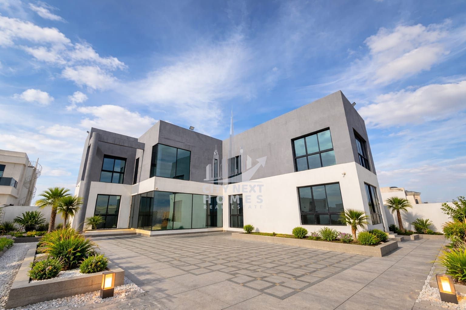 Luxury Modern 5BR Villa | Maids& Garden