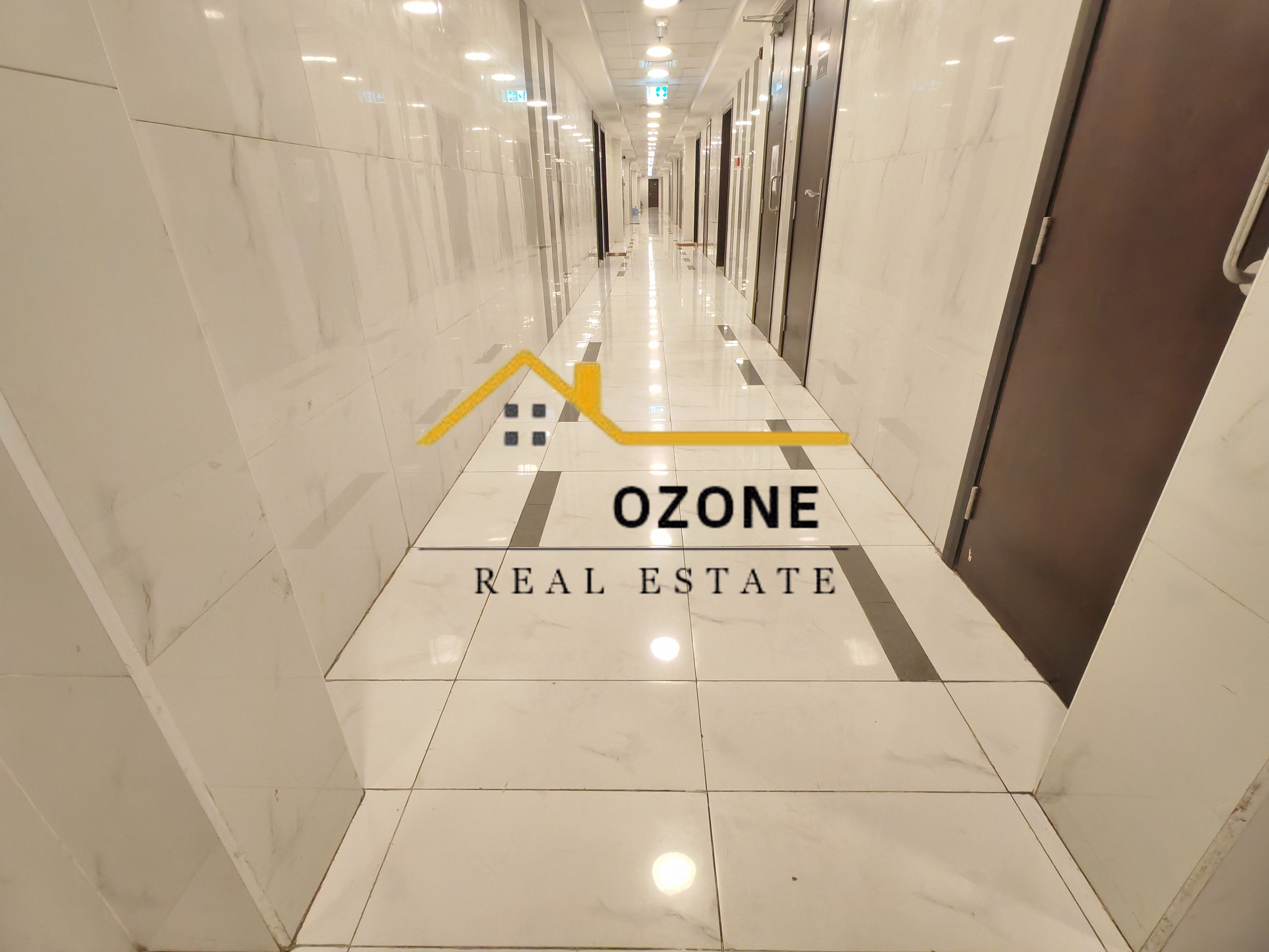 Big size 2BHK apartment with Parking //Family Building near to park