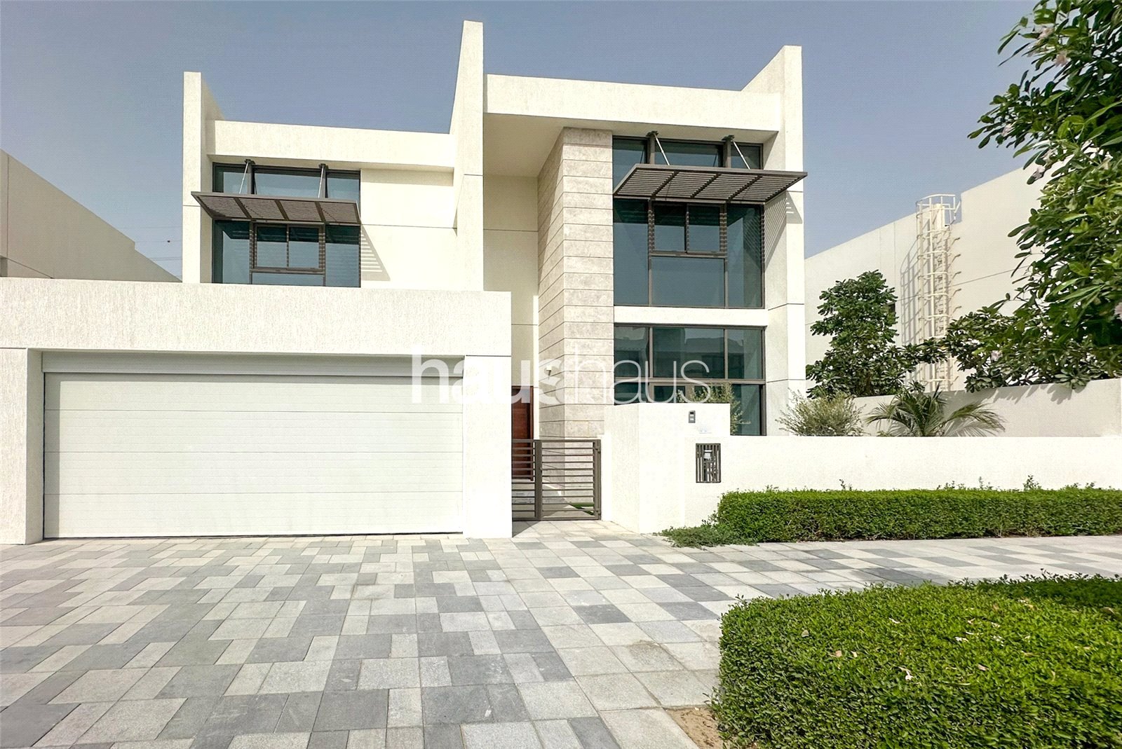 Bright + Spacious | Luxurious | Prime Location