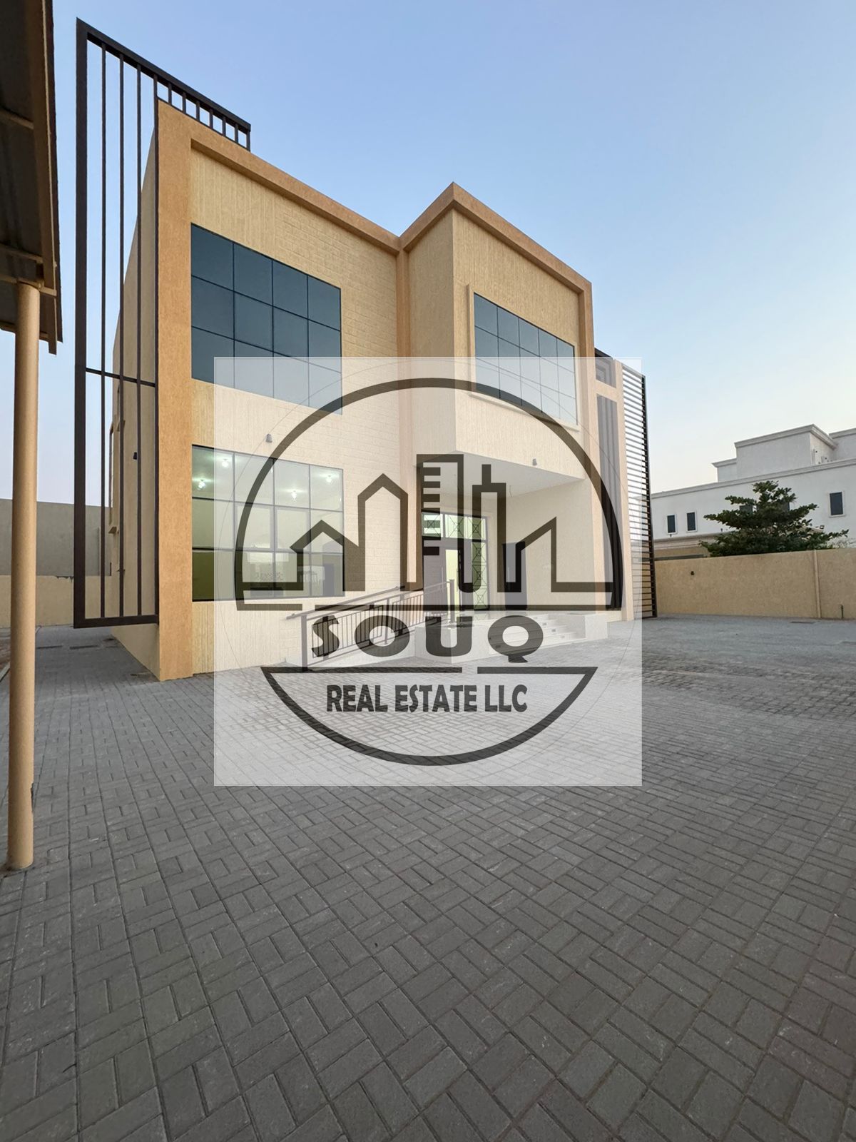 Spacious 4 BR Villa in Al Riffa with Garden & Parking