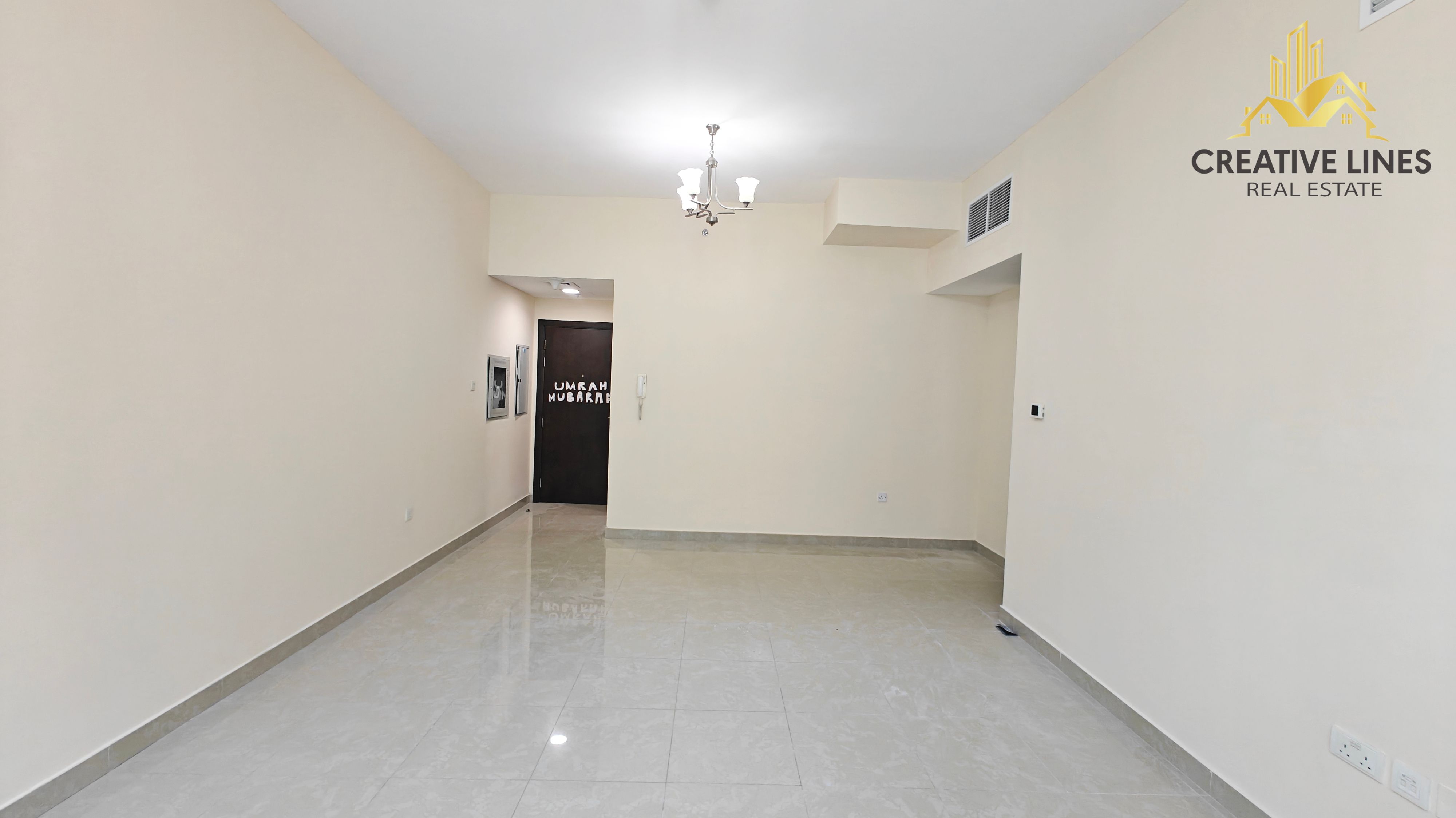Spacious luxury 1Bedroom apartment closed to Sheffield private School // ready to move// Gym, pool, parking