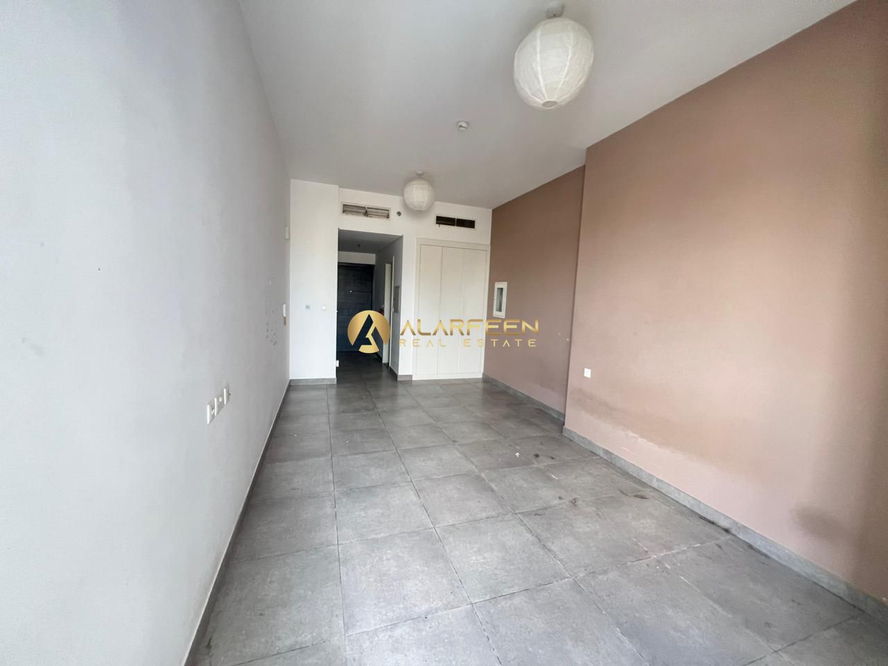 Studio | Best Ammenities | Spacious