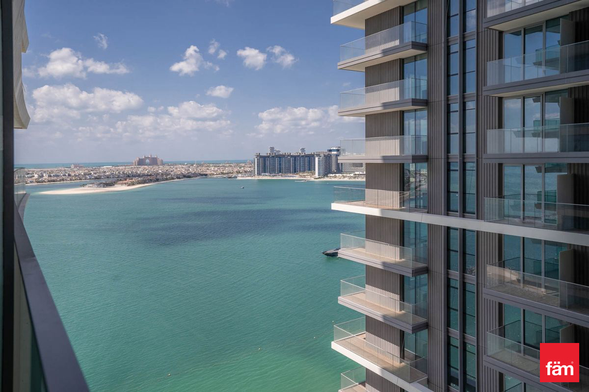 Palm Views | Fully Furnished | Private Beach