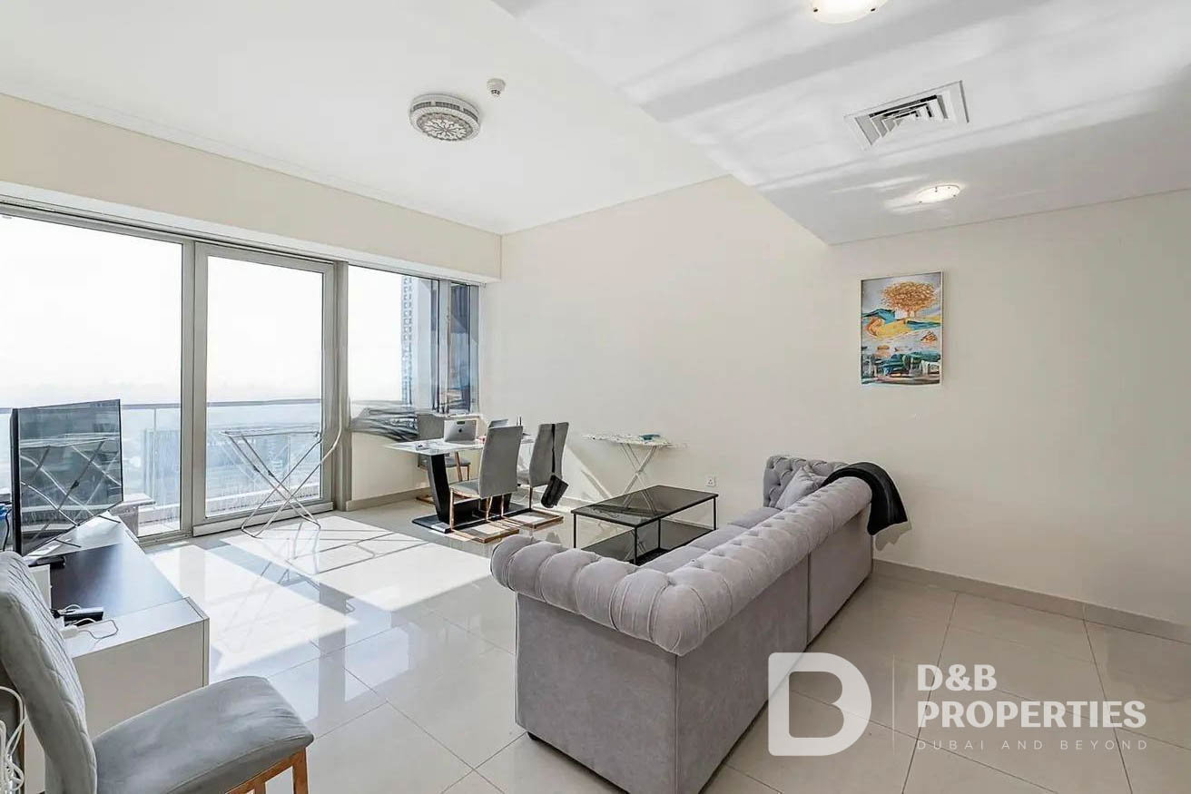Mid Floor | Furnished | Bright and Spacious