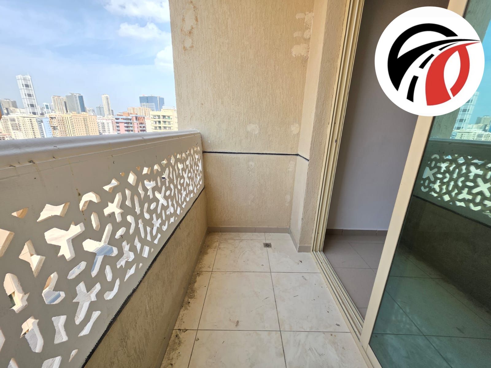 2bhk apartment available for rent in golden price, rent it now