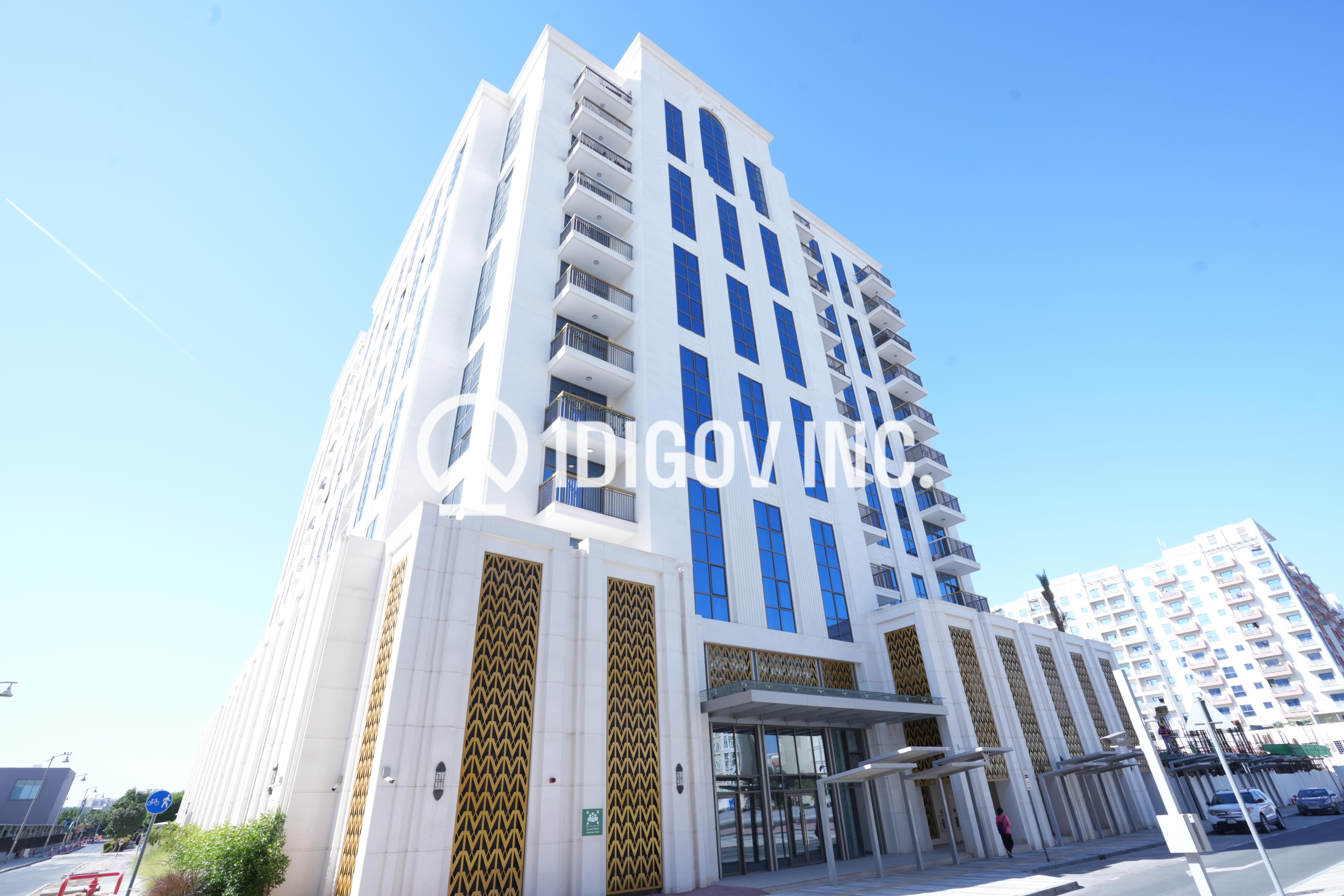 Spacious/Close to Metro/New