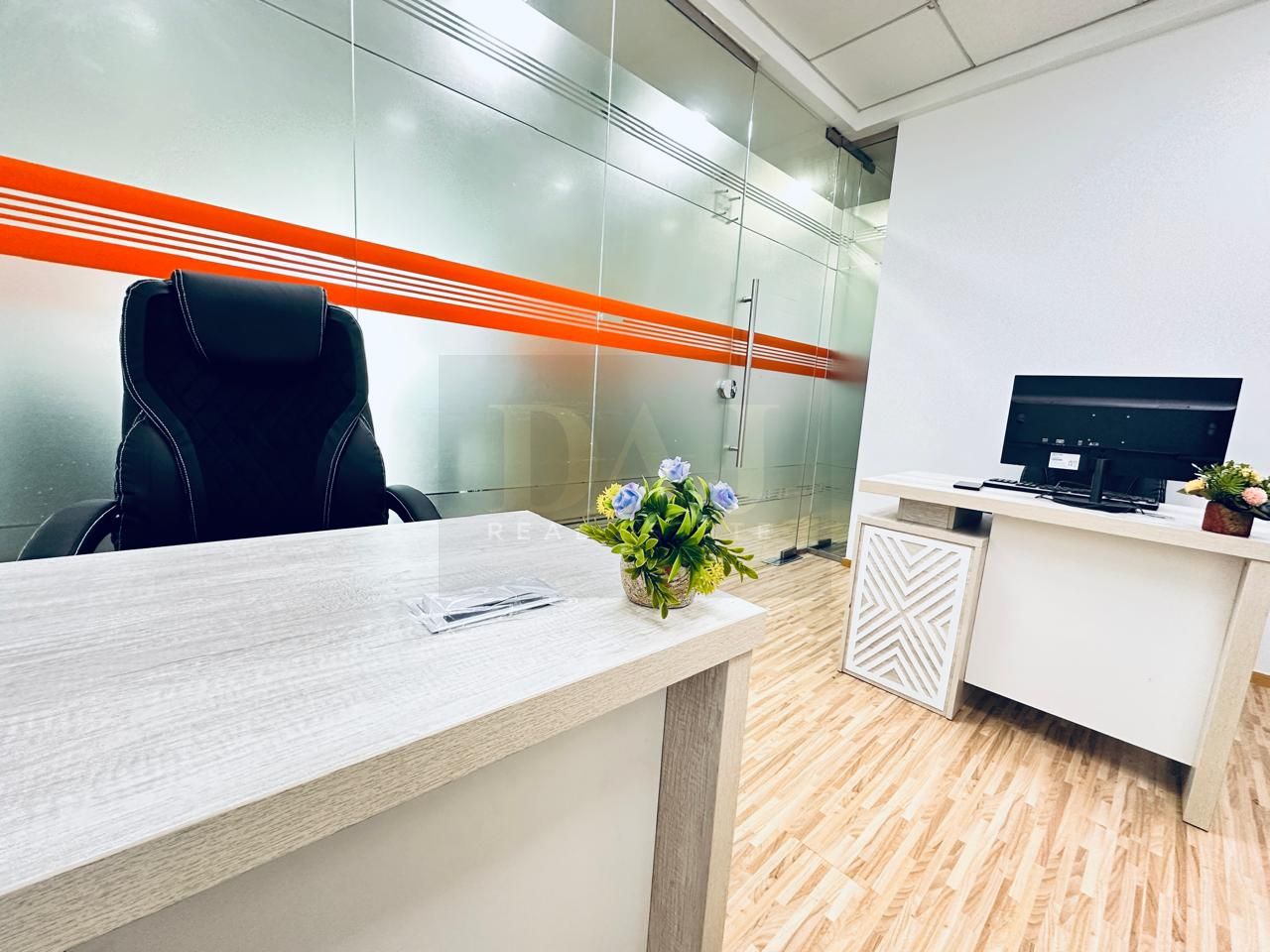 Awesome offices for rent| Direct from owner| Free utility