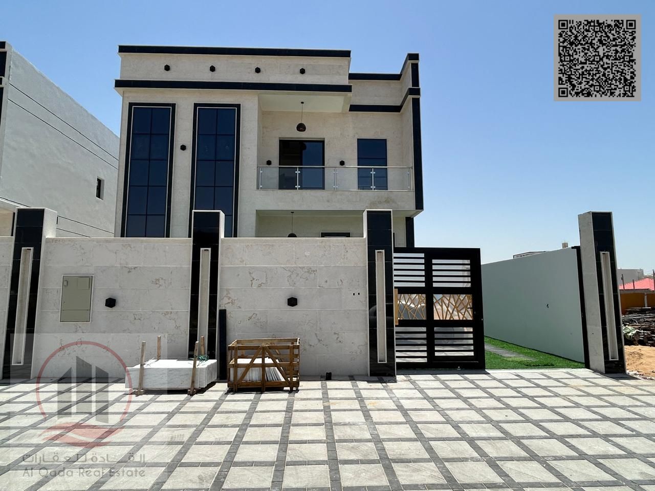 Villa for sale in Ajman, Al Helio area, including registration fees. 3 master bedrooms, majlis, living room, maid's room, and bank financing availabl