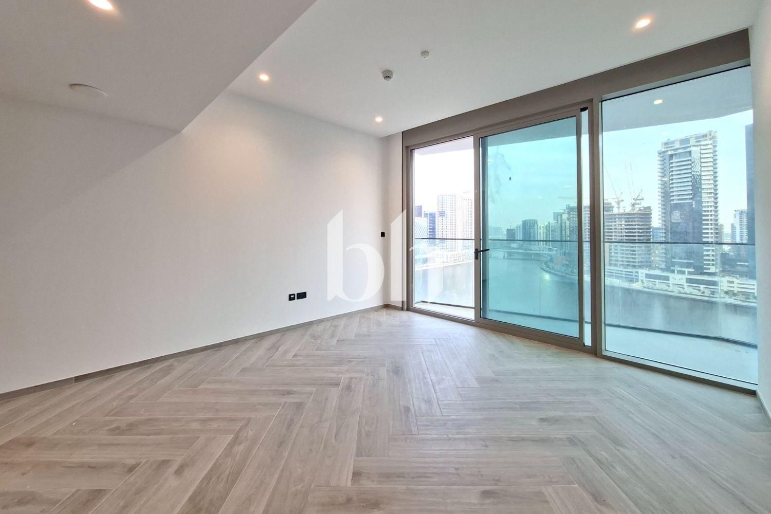1 BR | Canal View | Spacious | Ready to move