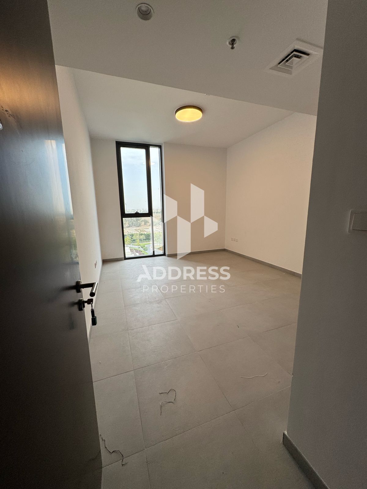 Resale Apartment in Aljada – Solo | A Modern Lifestyle in the Heart of Sharjah