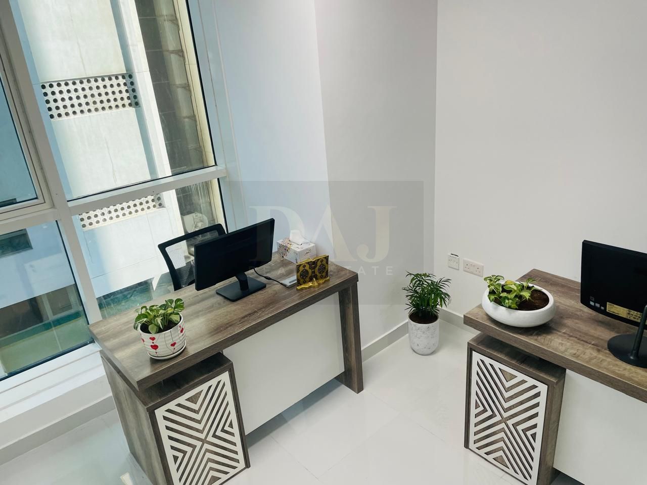 Ready-to-Move Office | Direct from Owner | Prime Location