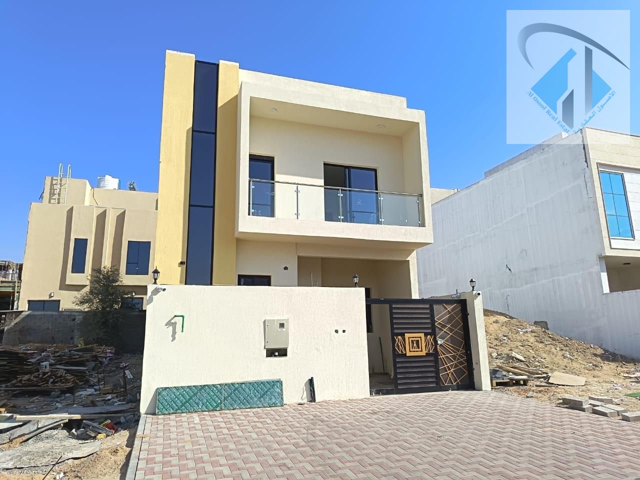 Own a 5-bedroom villa with a prime location and at a great price. Freehold ownership with no service charges, super deluxe finishing, and 25-year fina