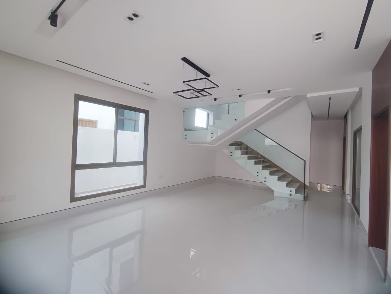 Luxury 5 Master Bedroom Villa for Rent – Al Amerah, Ajman