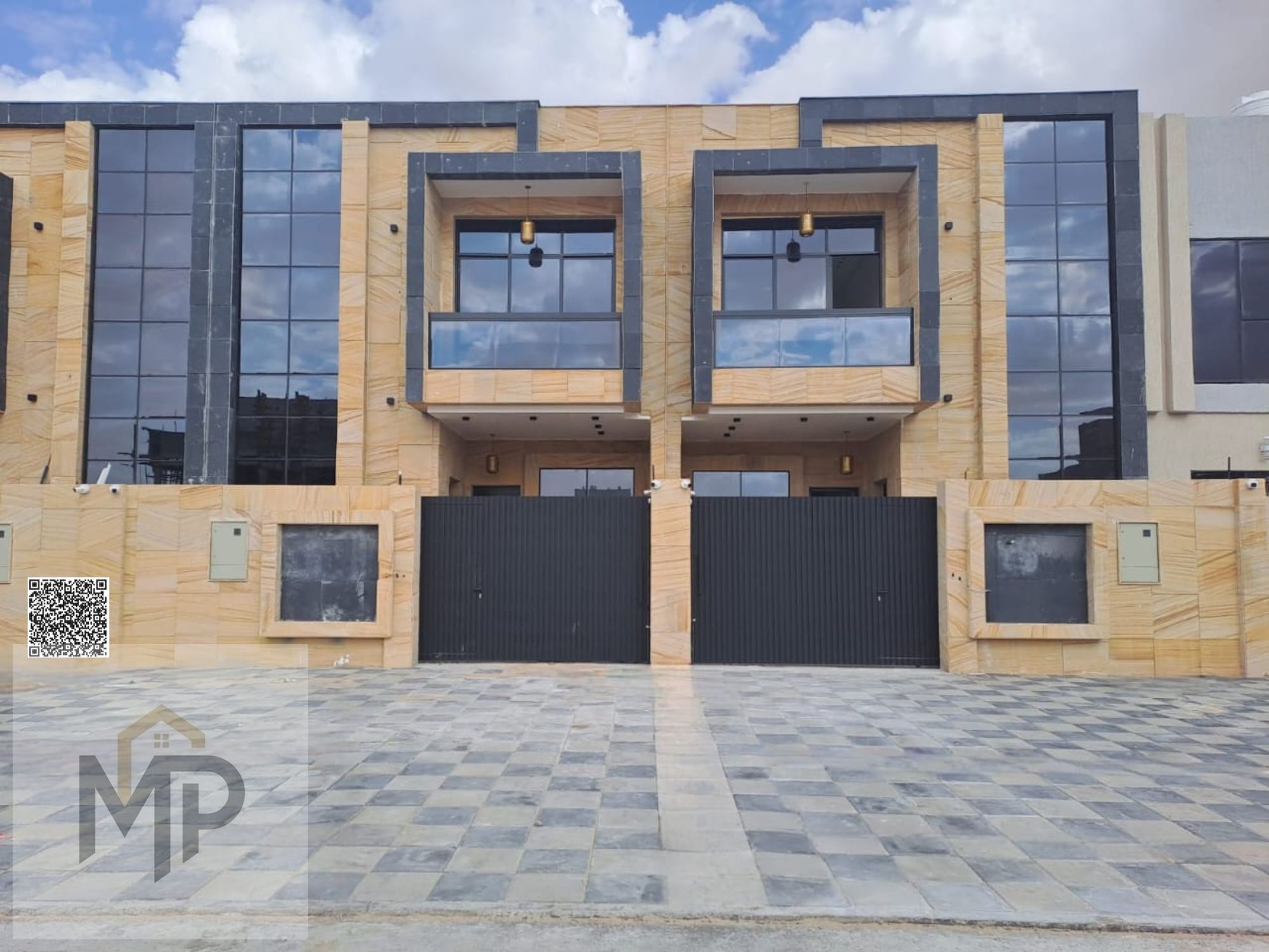 Townhouse for sale at ajman| al helio2 area| 5 master rooms, majlis, hall| freehold for all nationalities| the price including registration fees.