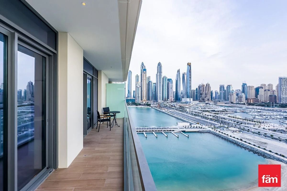 Full Marina Views | High Floor | Beach Access