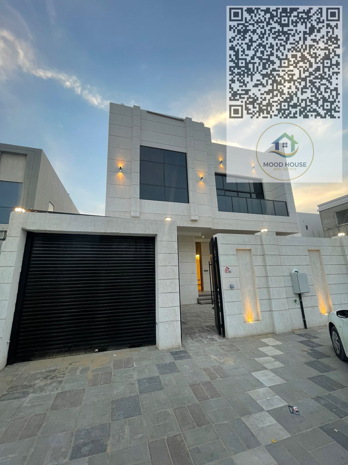 Exclusive Deal in a Prime Location with an Unmatched Price Contemporary modern finishes, freehold ownership available for all nationalities, with full