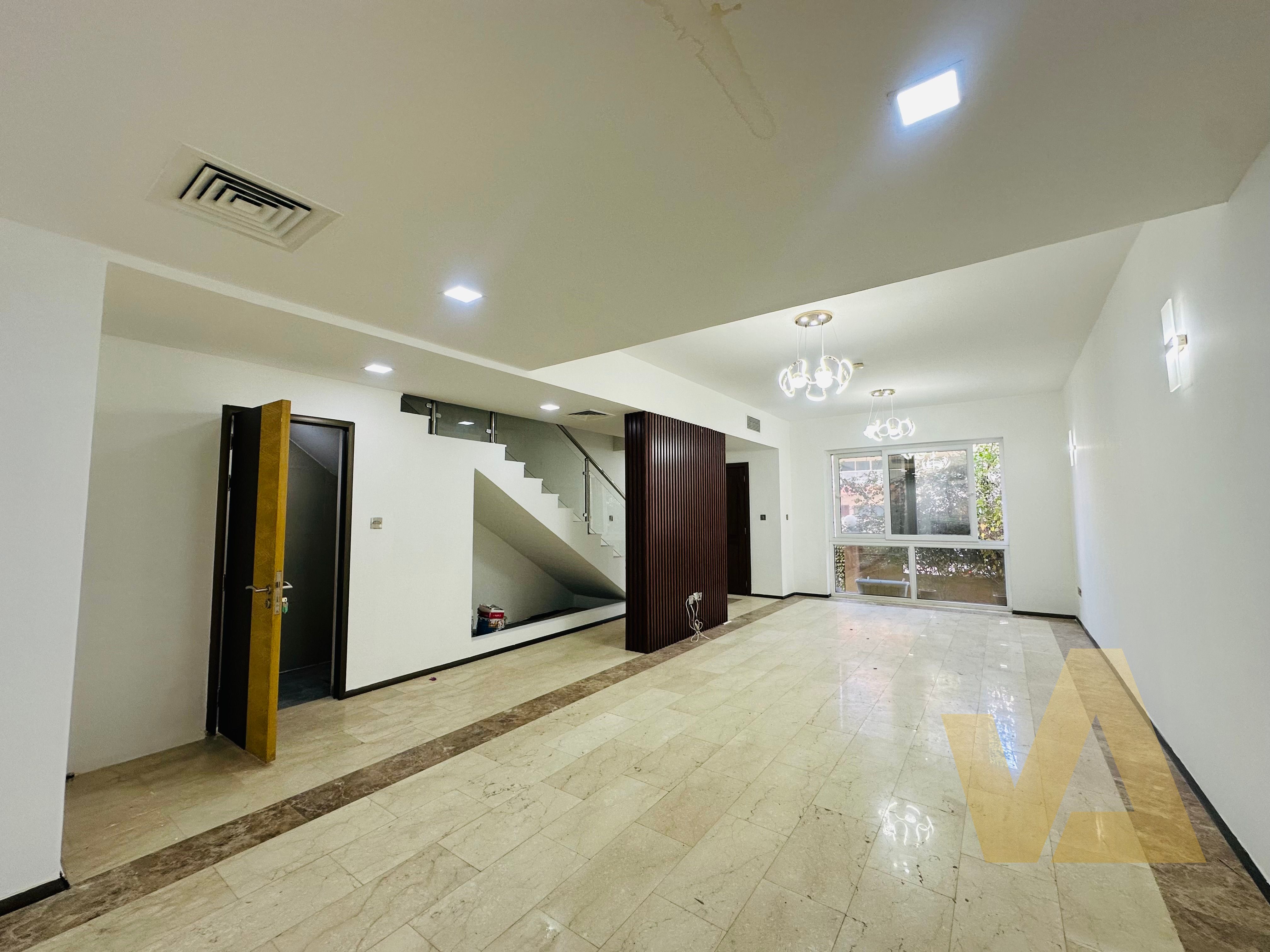 Vacant | 4 Bed Plus Maid plus Study | Upgraded