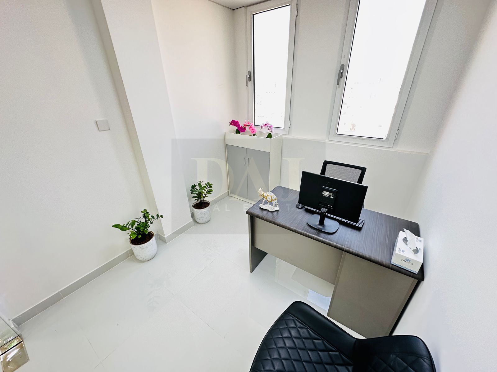 Affordable Office for rent | Direct from Owner | Prime Location