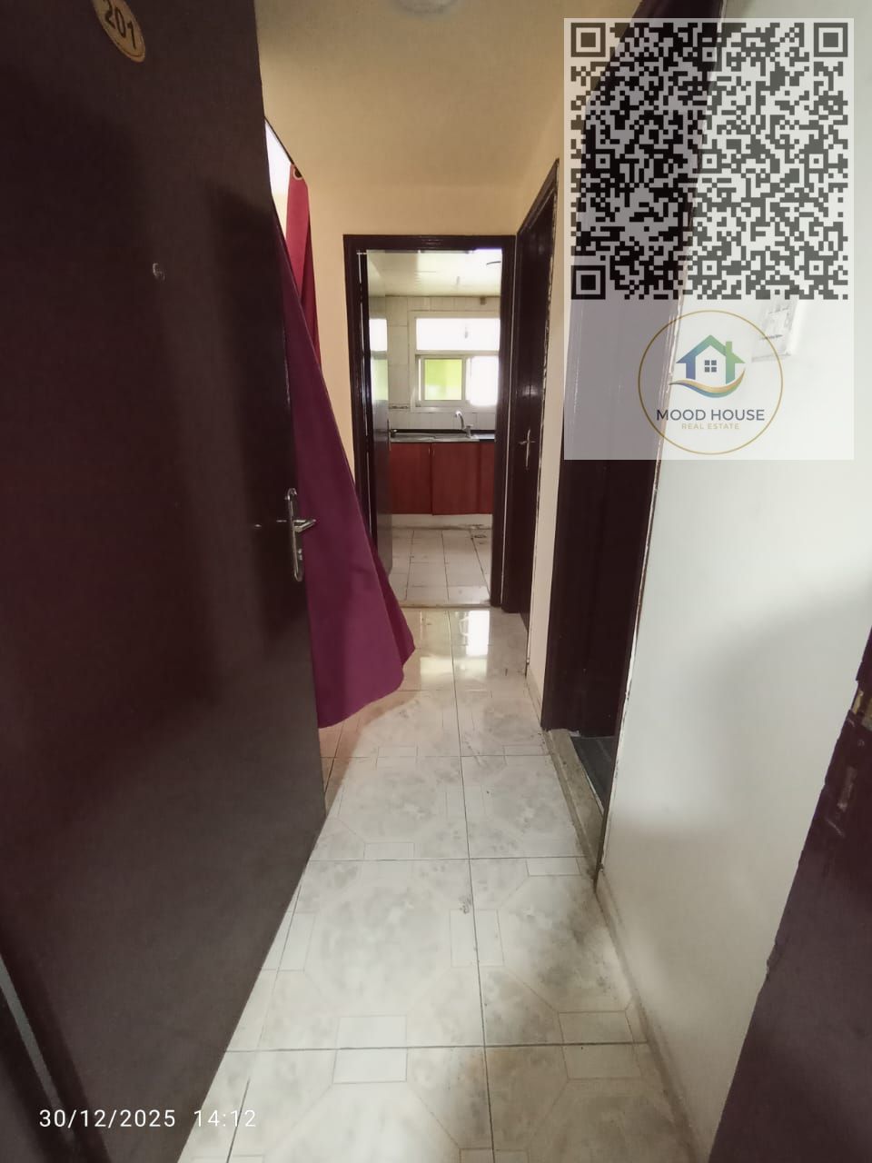 For rent: 1 bedroom apartment with a living room and 2 bathrooms in Al Nuaimiya, with a balcony, at a special price.