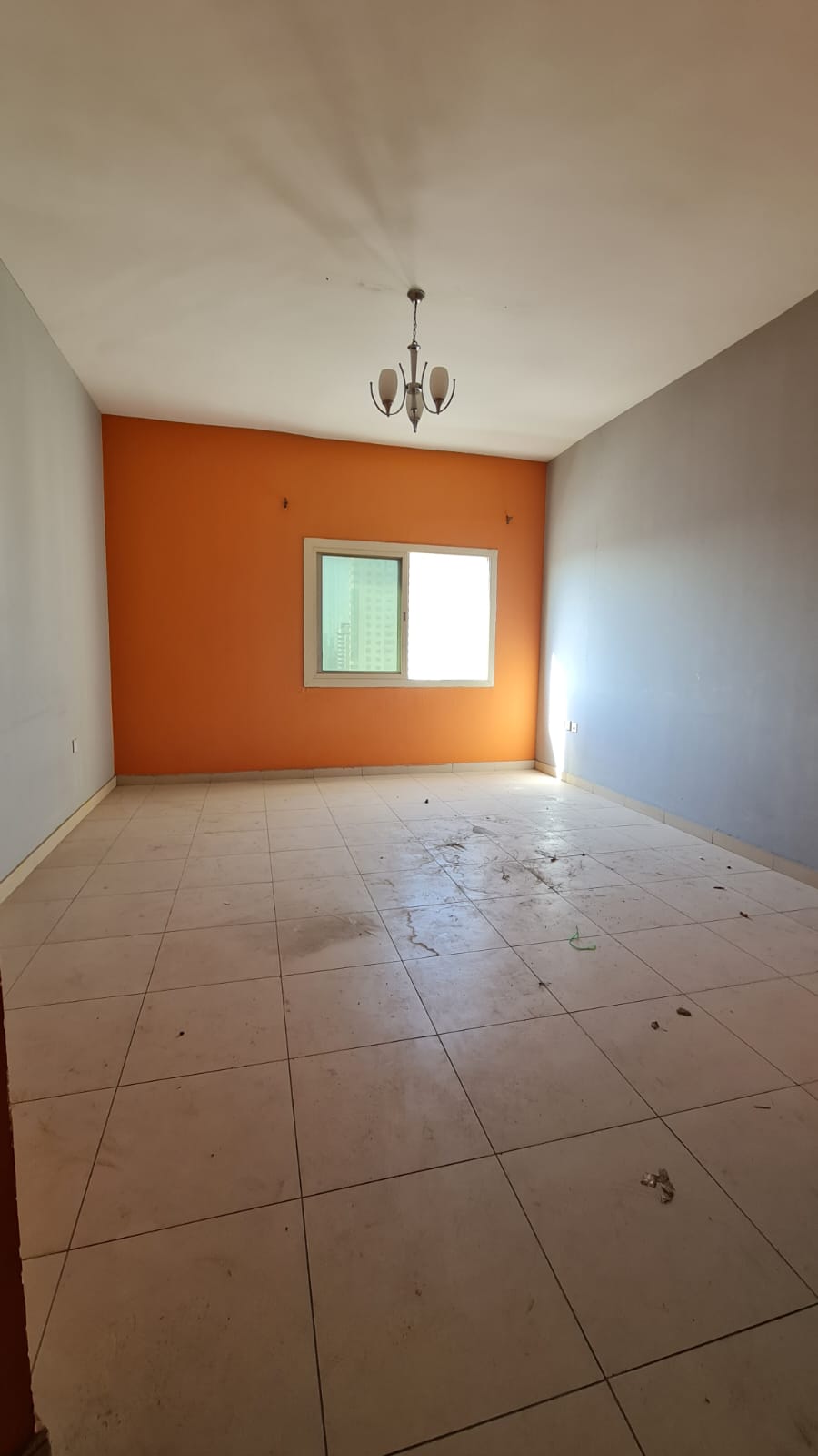 One-bedroom apartment with living room, ideal for a small family, in Al Butina, Sharjah, near all services
