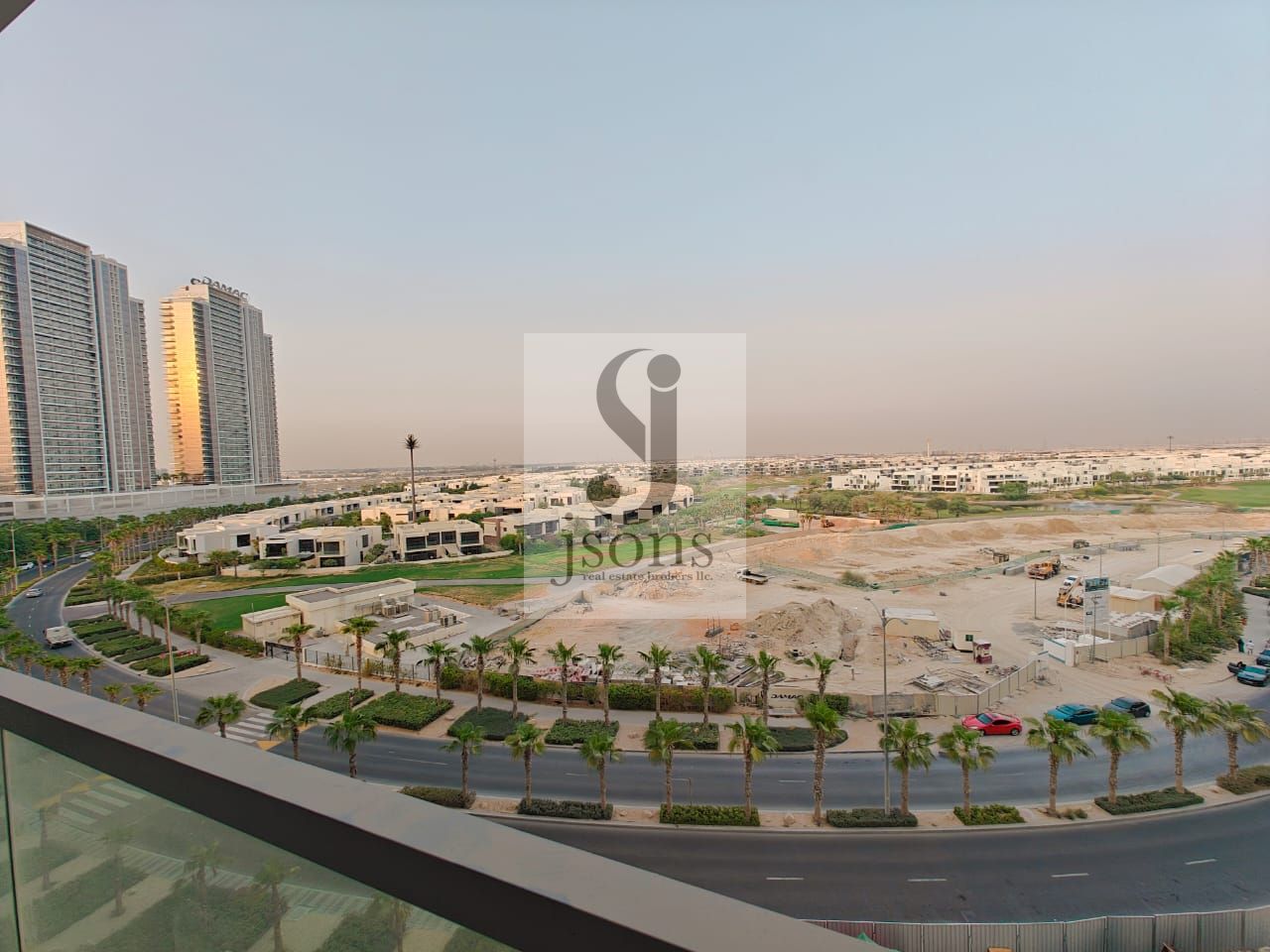 Spacious 2BR Apartment | Golf View | High Floor