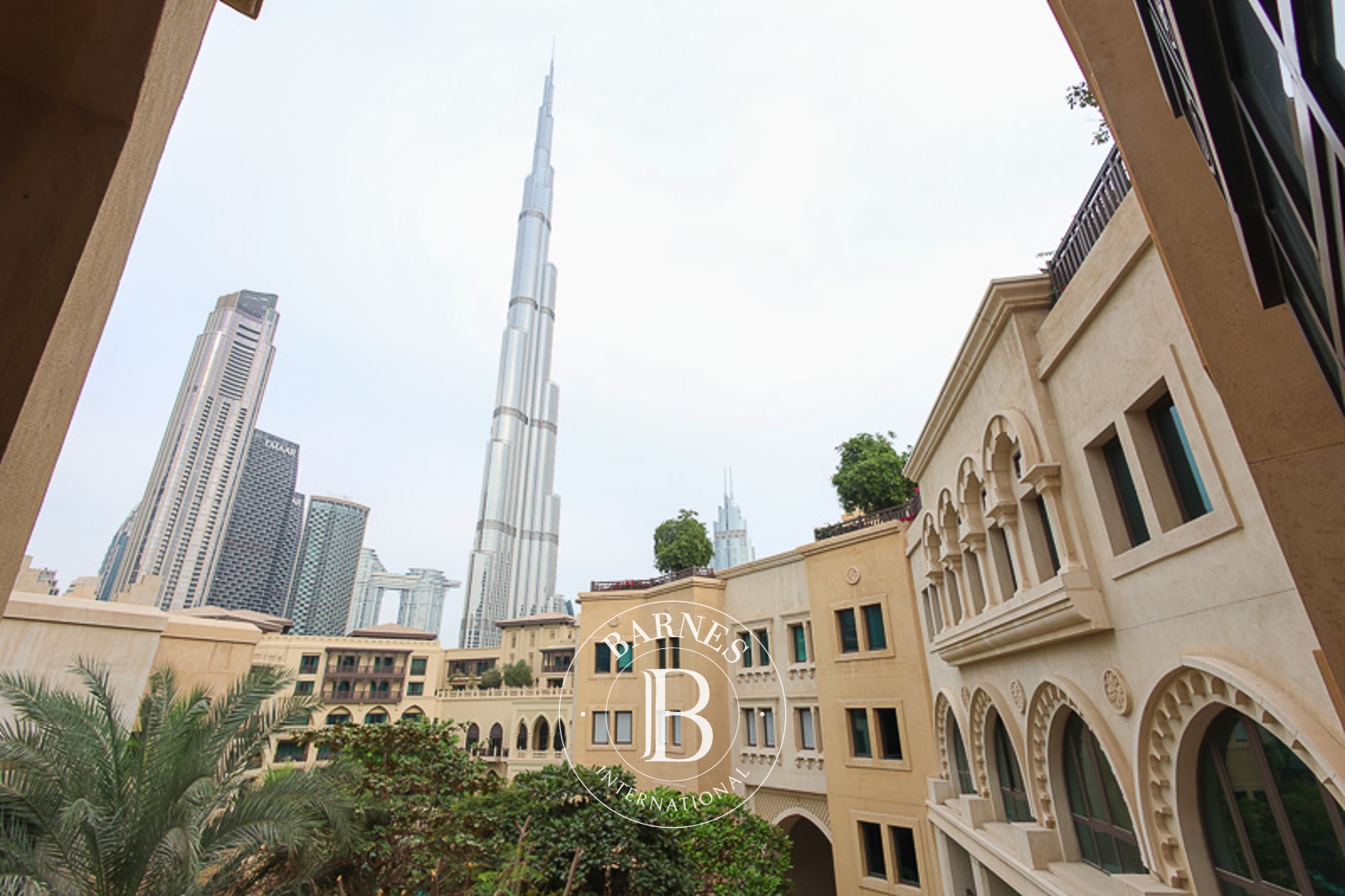 Burj Khalifa View | Corner Unit | Fully Renovated
