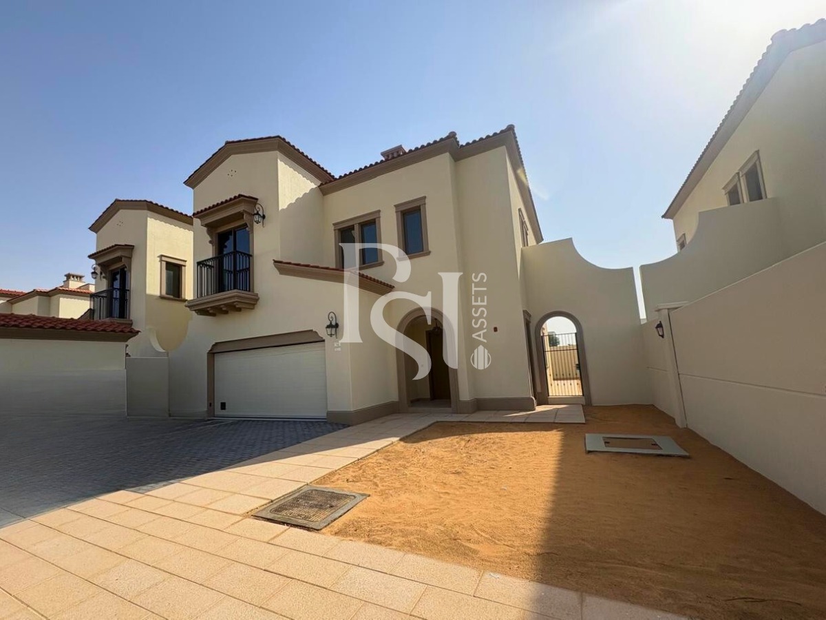 Ready to Move | Spacious Villa | Prime Location