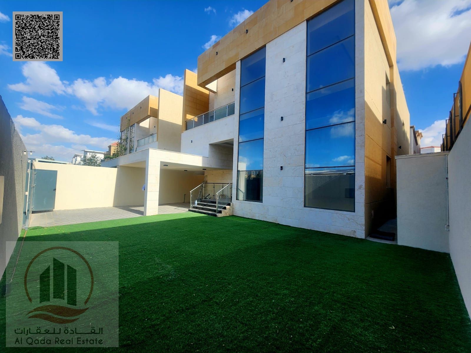 Villa for sale in Ajman, Al Muwaihat area. 5 master bedrooms, majlis, 2 living rooms, maid's room. Freehold ownership for all nationalities. Bank fina