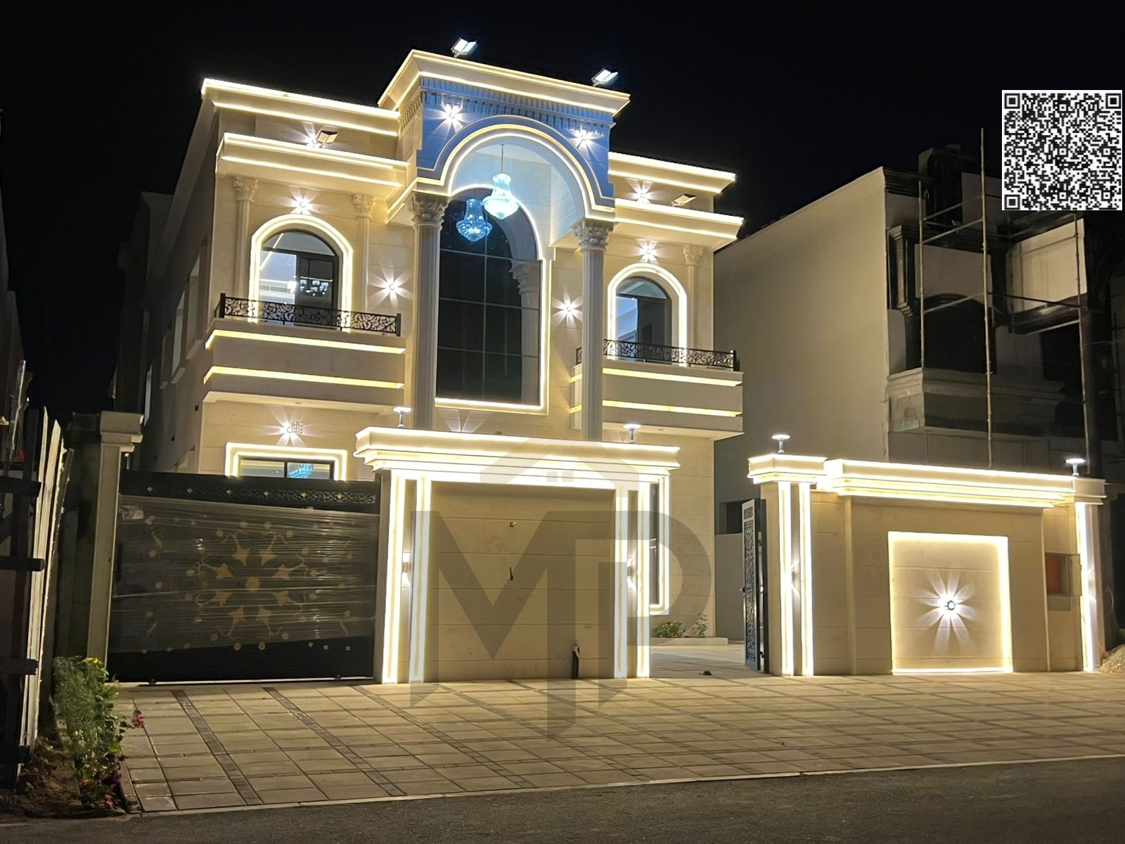 Villa for sale, high-end finishing | 6 master bedrooms | Roof with waterfall | Prime location - Price includes fees