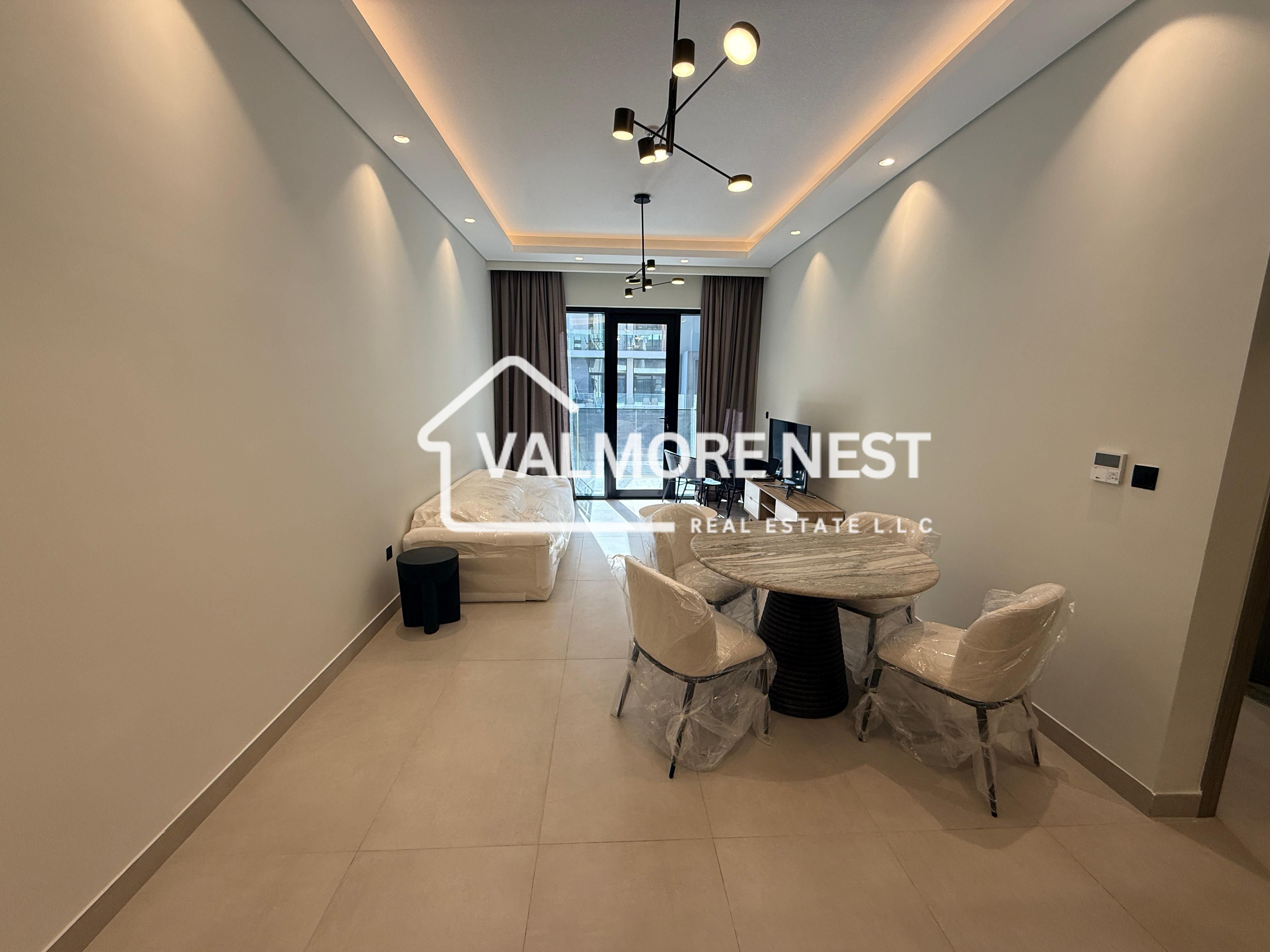 Exclusive residence in prime area I Affordable rent I With study room