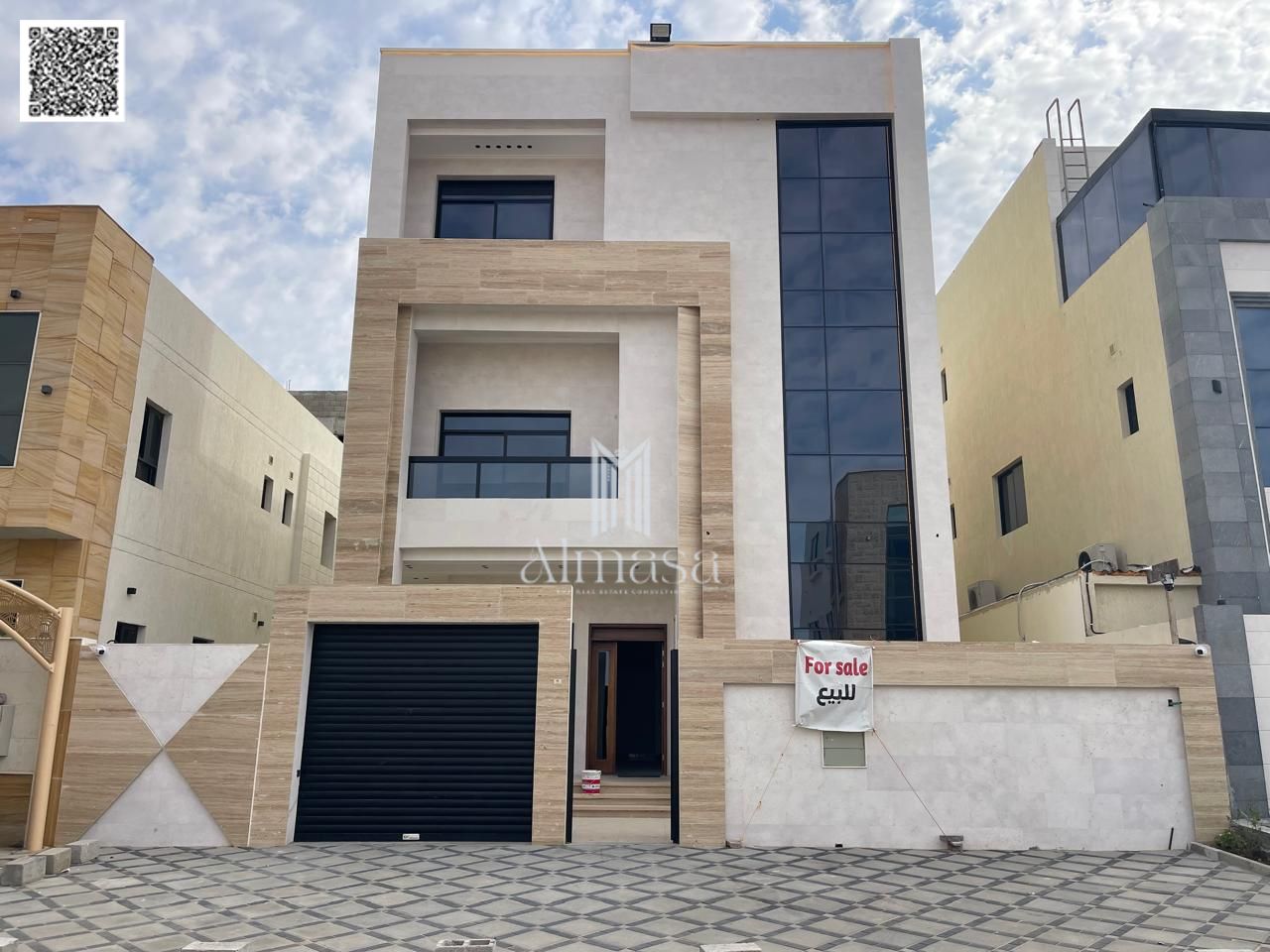 Villa for sale, including electricity and water, in Al Yasmin area, opposite the park.