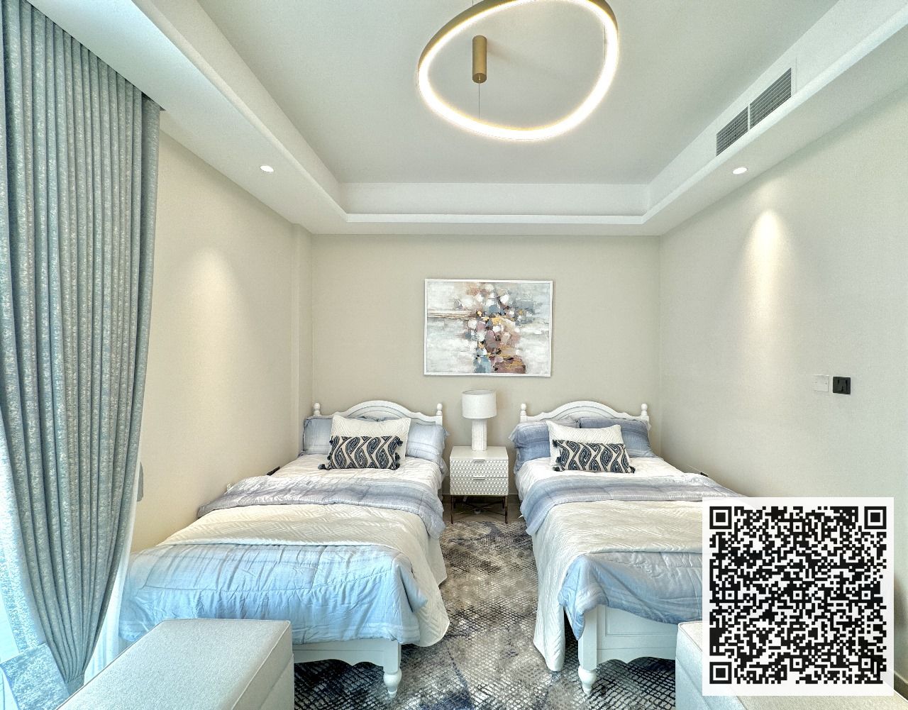 **An exceptional opportunity to own a luxury apartment in the heart of the Creek Tower project, with a direct sea view and exclusive features that m