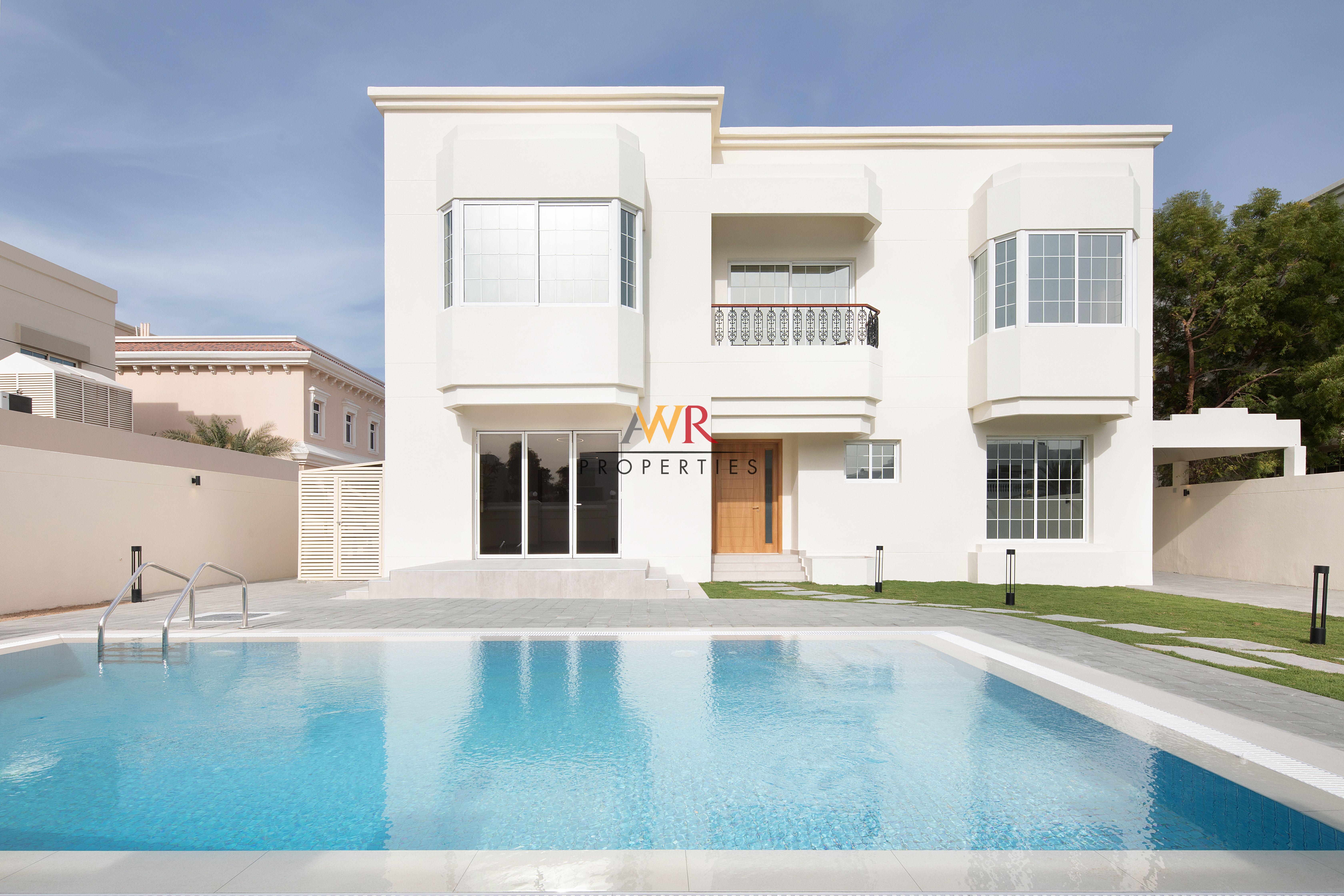 Modern 5BR Villa with Pool | Jumeirah 3| No commission