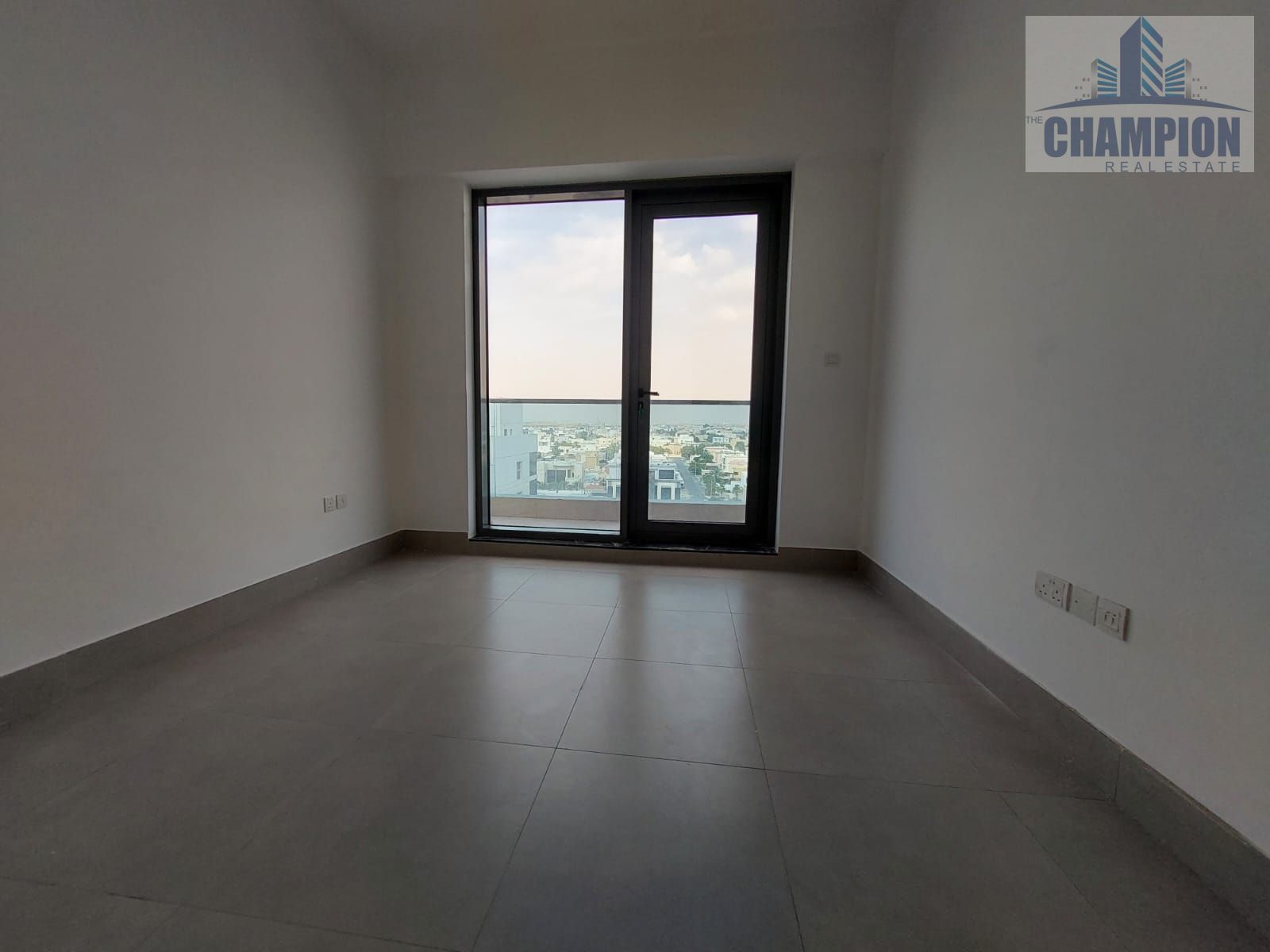 3bhk Plus Maid room Plus Store Plus Terrace
