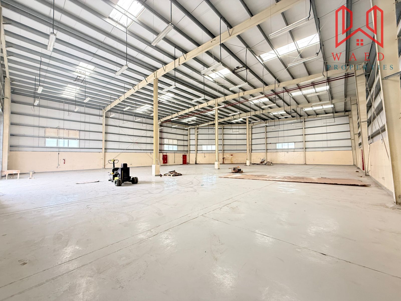 Versatile Warehouse| 30KW Power | Prime Location |