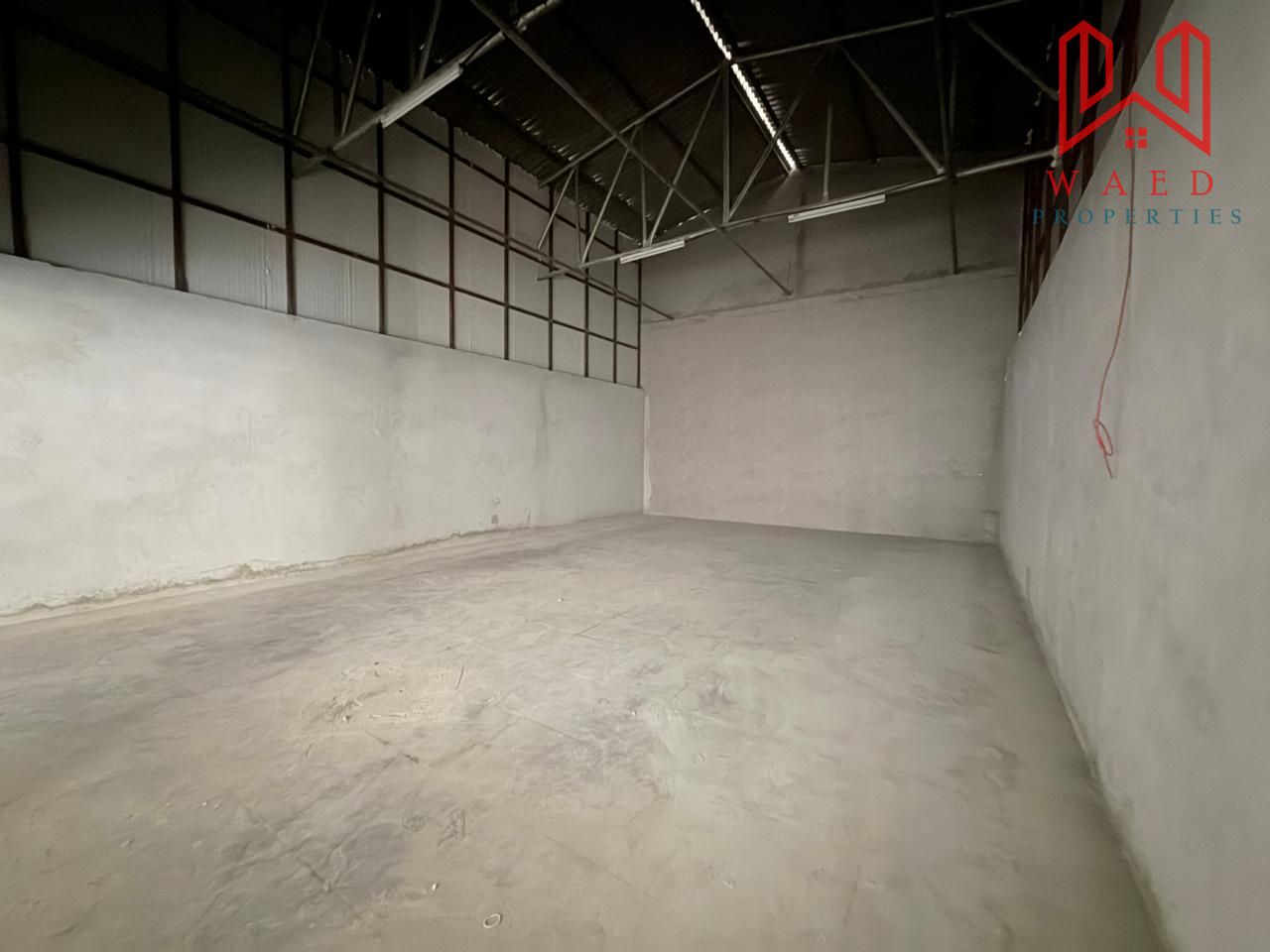Spacious Warehouse| Business Hub || Prime Location ||