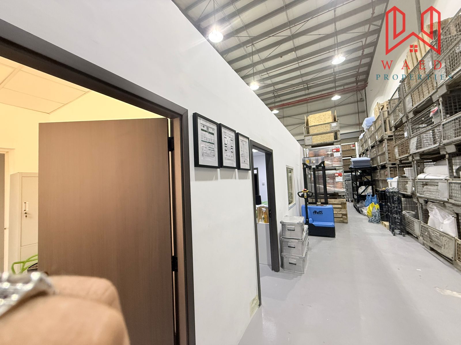 Spacious Warehouse| Business Hub | Prime Location|