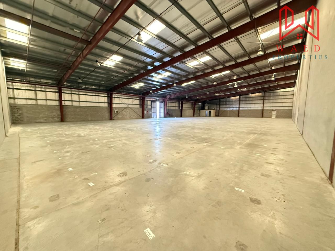 Premium Grand Warehouse- Prime Industrial Location