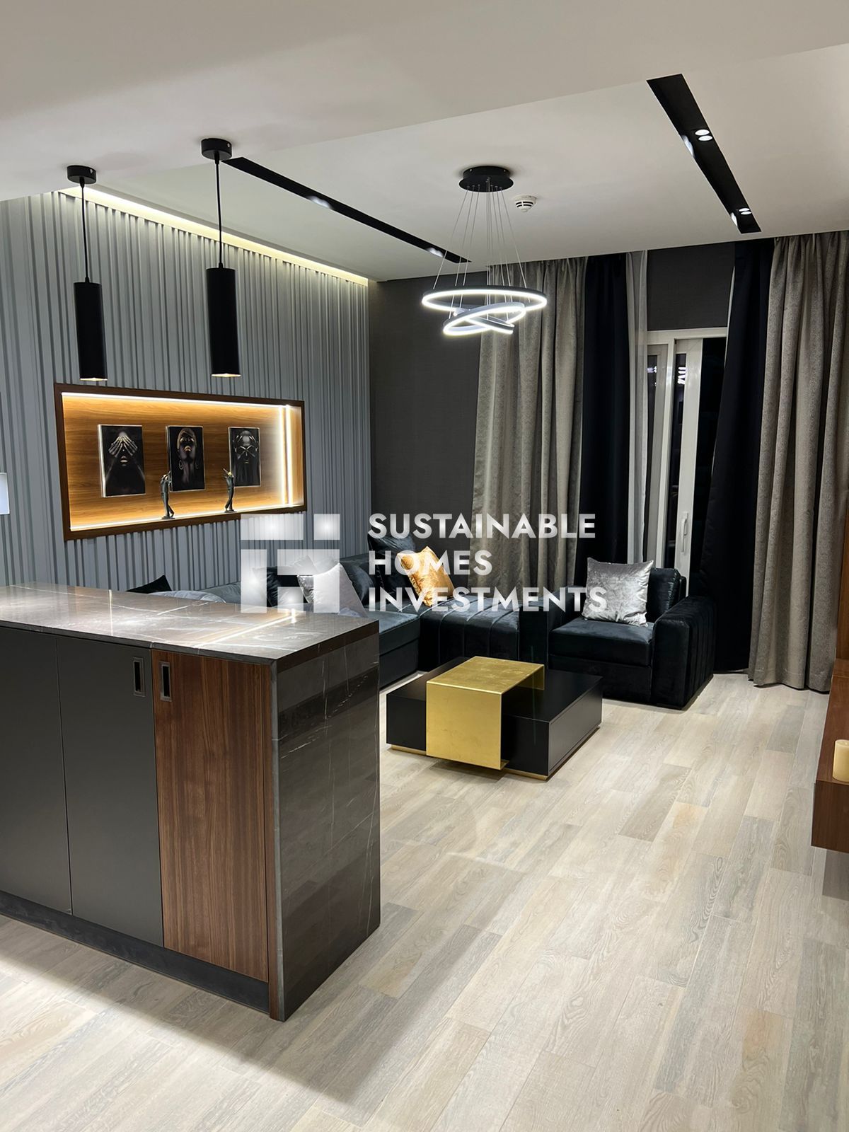 Fully Furnished | High Floor | Stunning Canal View